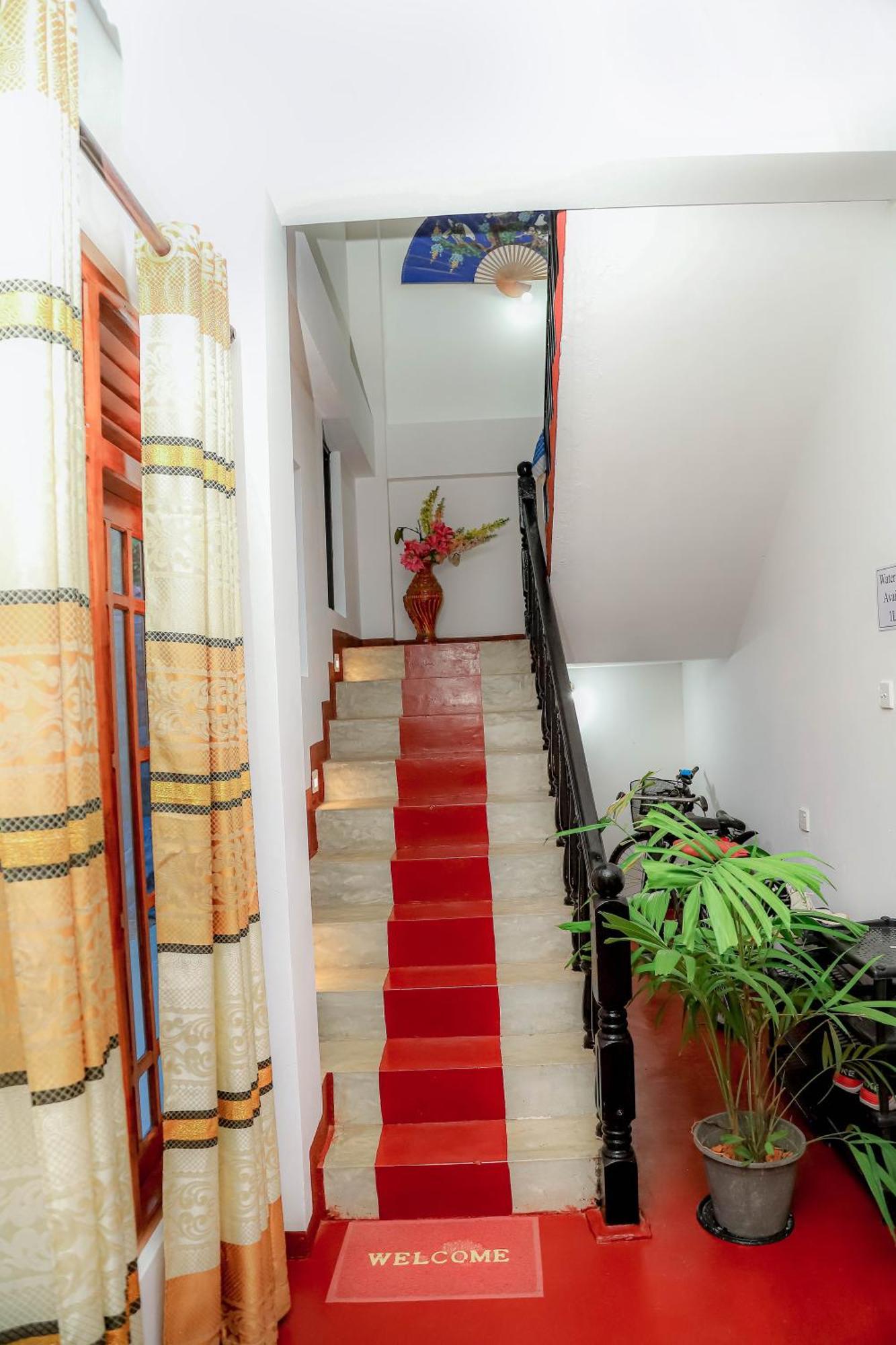 Lotus Grand Rest Otel Mirissa Dış mekan fotoğraf