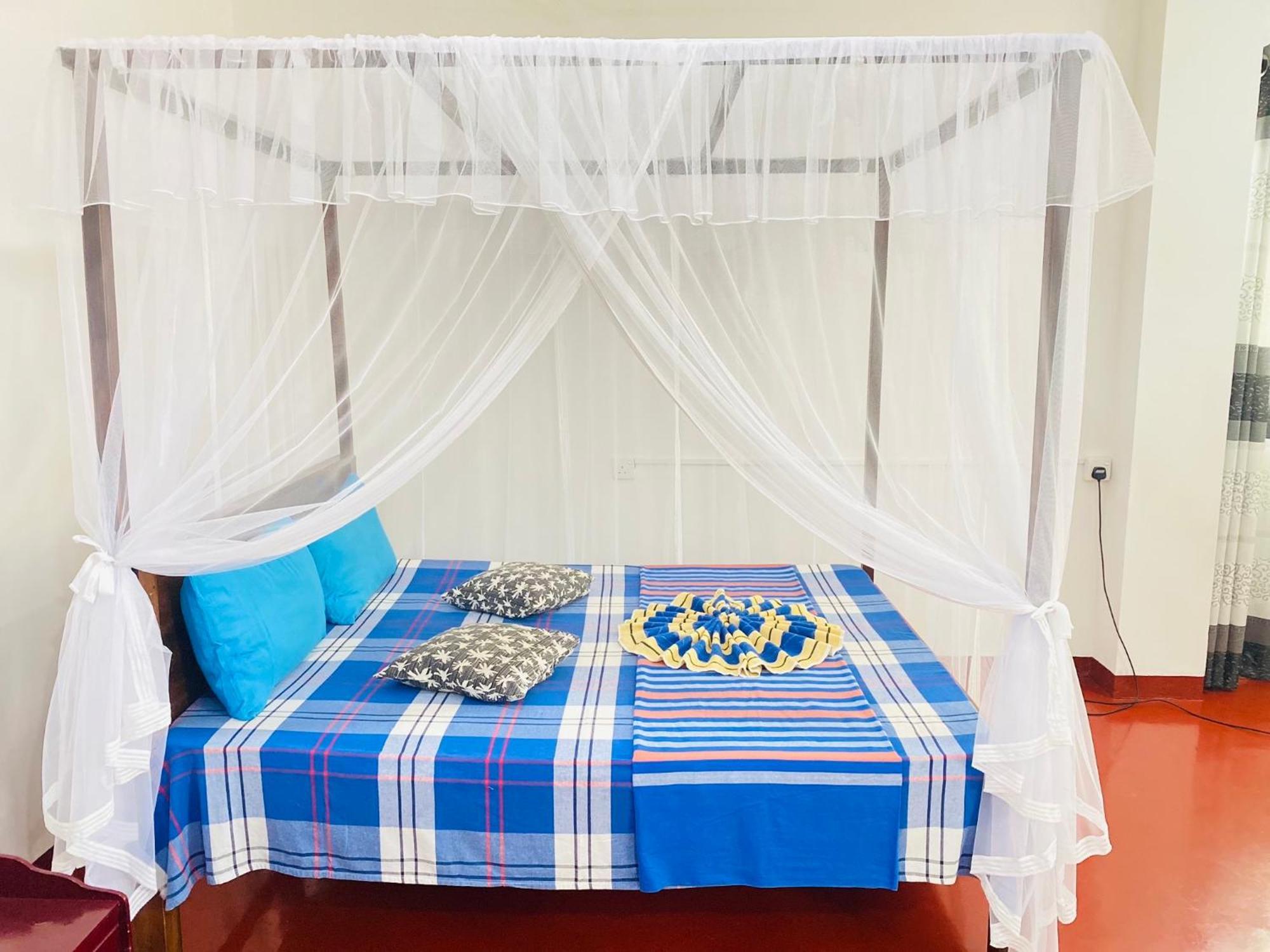 Lotus Grand Rest Otel Mirissa Dış mekan fotoğraf