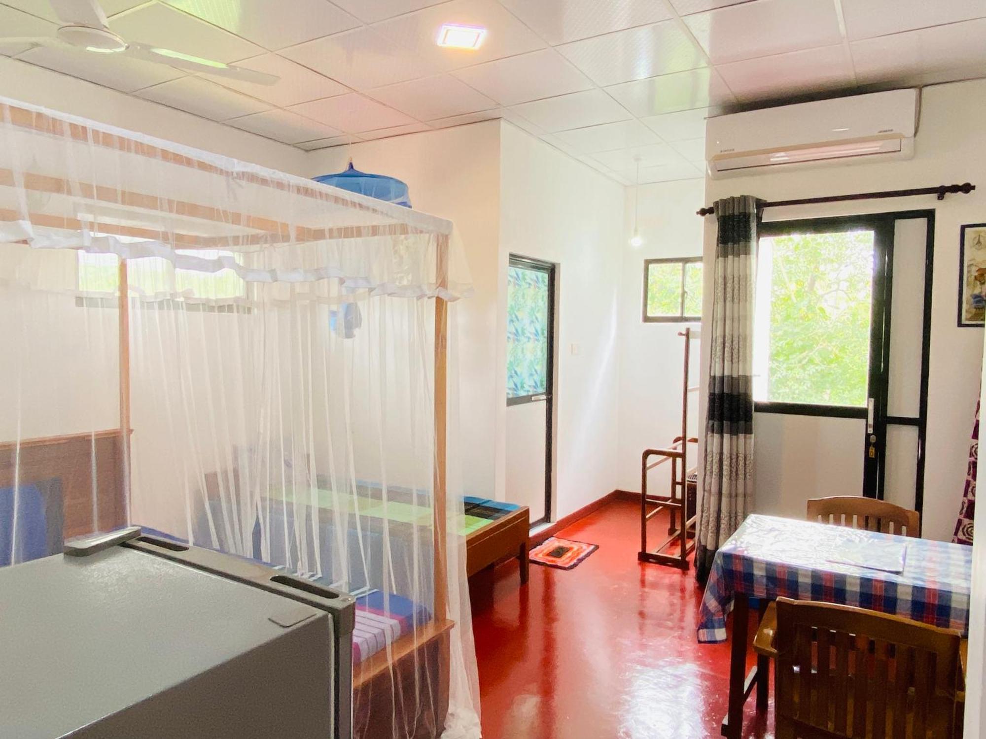 Lotus Grand Rest Otel Mirissa Dış mekan fotoğraf